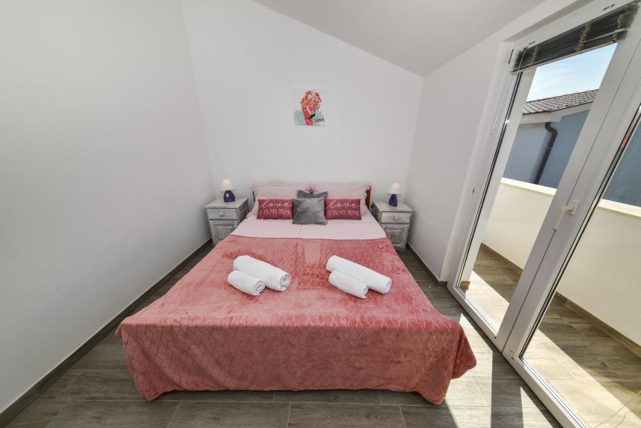 Apartments Krepo Vir Exterior photo